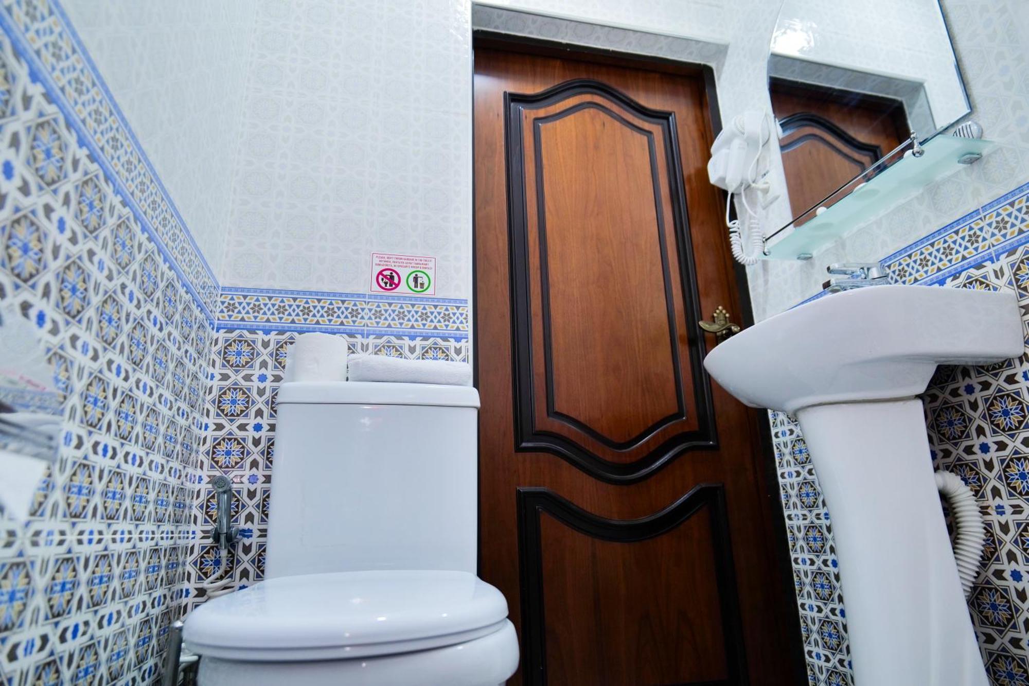 Rayyan Hotel Bukhara Room photo